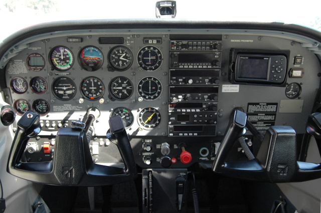Blick in das Cockpit der D-ETTT